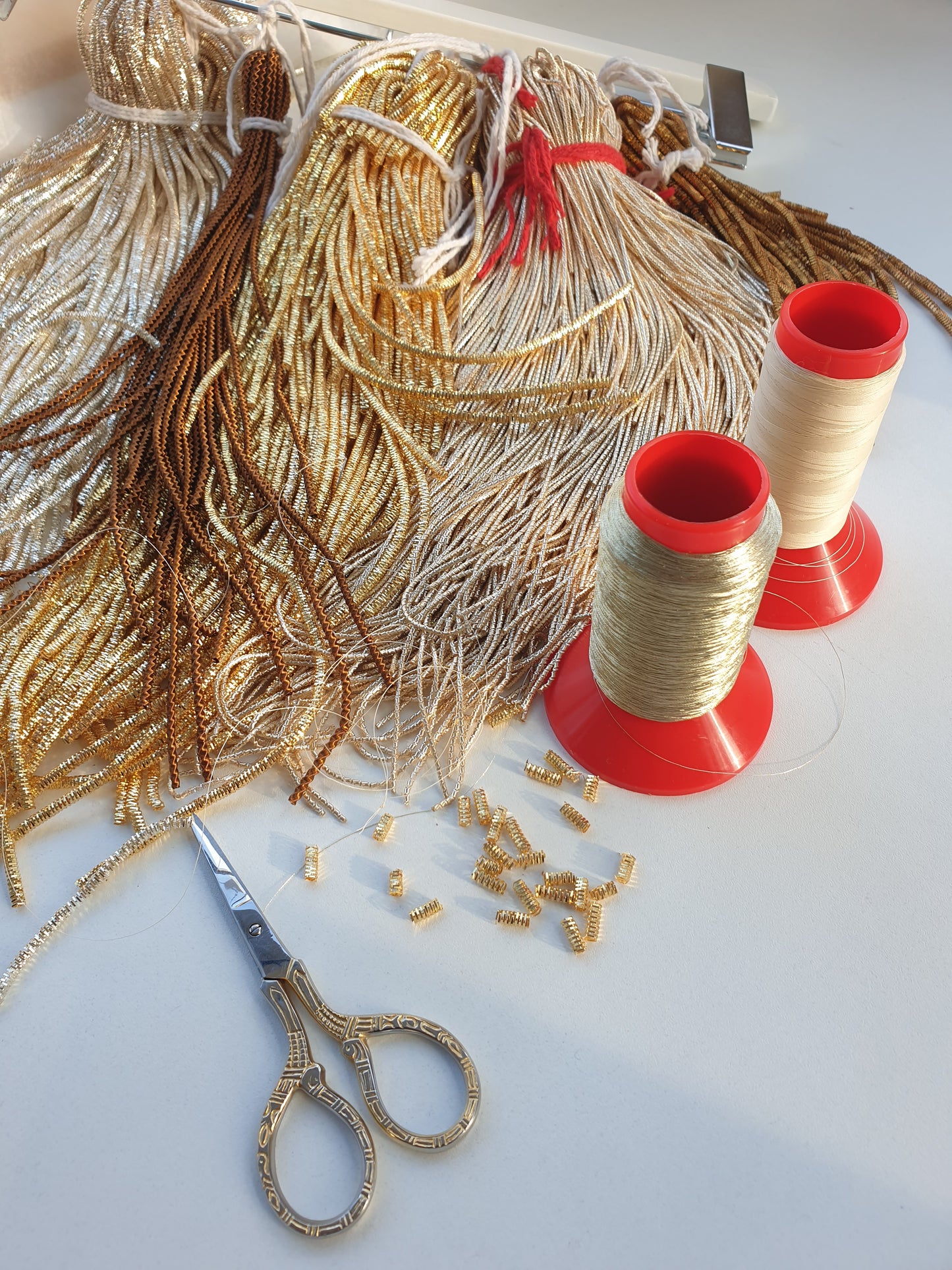 Cours broderie or - 27h30